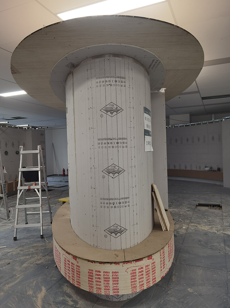 上海辦公室裝修輕鋼龍骨隔斷施工現場圖1