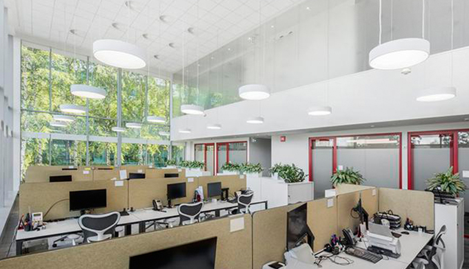 上海室內(nèi)辦公室裝修空間照明的方式